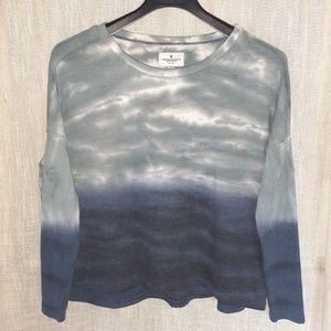 American Eagle Outfitters Ombre Pullover